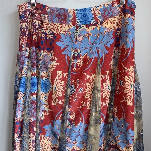 Anthropologie Hemant & Nandita Red Gold Blue Floral Louvre Maxi Skirt SZ L - Picture 6 of 9
